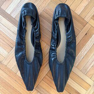 Bottega Veneta Crushed Leather Ballerinas Black Size 41